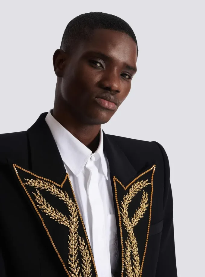 1-button jacket with embroidered collar 1-button jacket with embroidered collar
