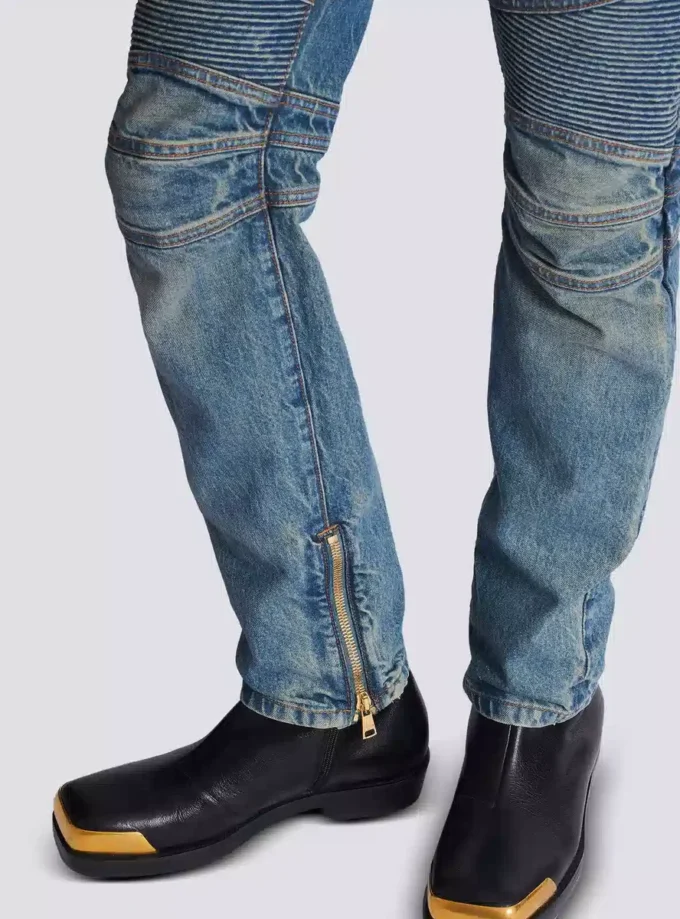 Biker jeans in vintage denim