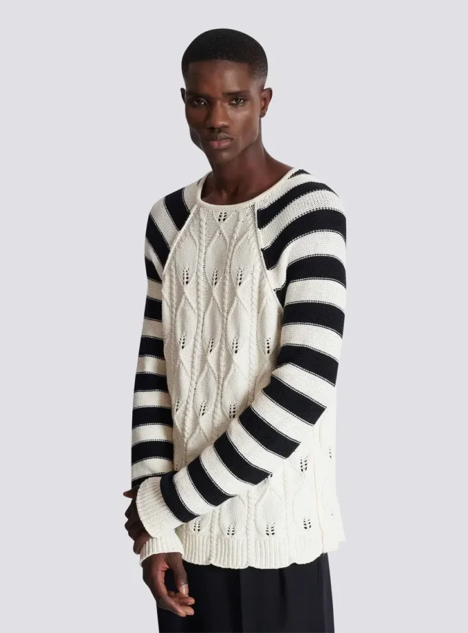 Cable knit jumper