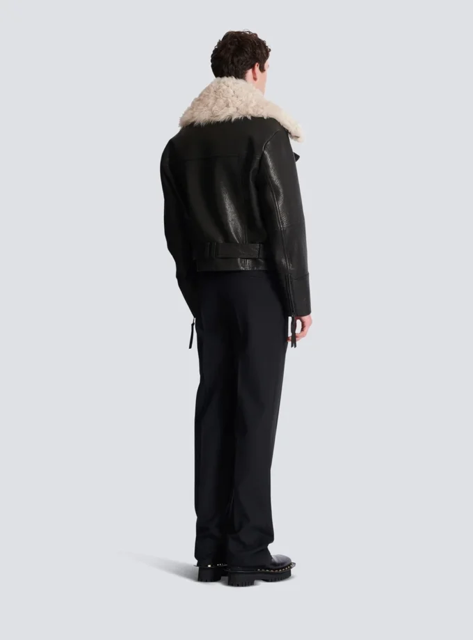 Leather jacket with shearling collar Leather jacket with shearling collar