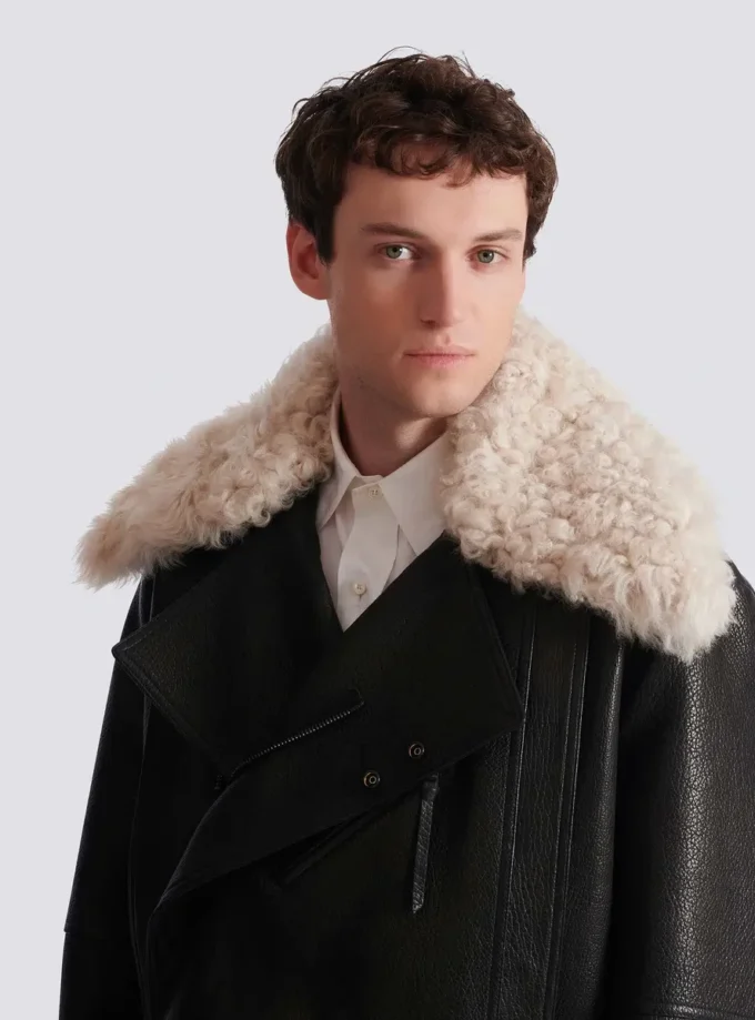 Leather jacket with shearling collar Leather jacket with shearling collar