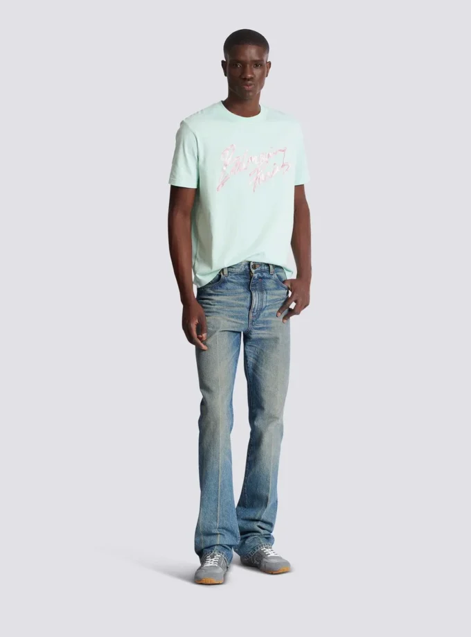 Slim straight-leg jeans in vintage denim Slim straight-leg jeans in vintage denim