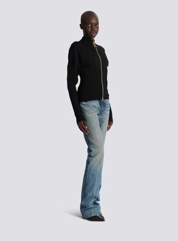 Zipped knit cardigan Zipped knit cardigan