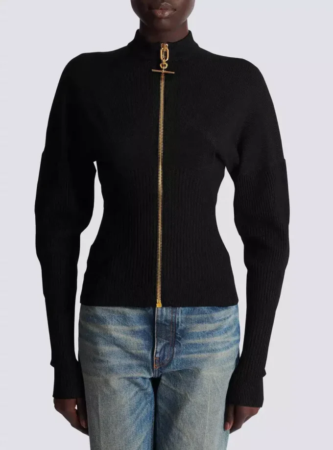 Zipped knit cardigan Zipped knit cardigan